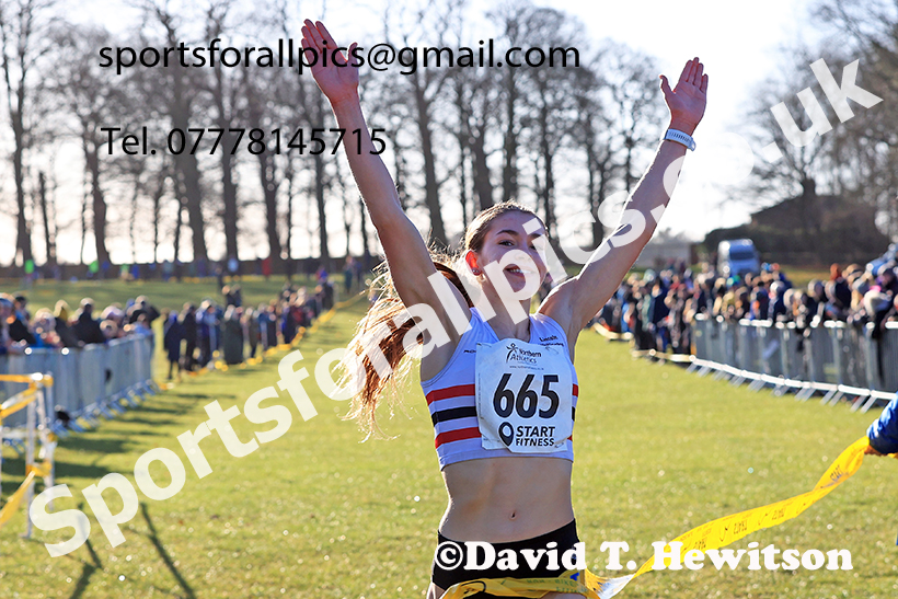 Womens under-17s 2025 Northern Cross Country Champs, Tatton Park, Knutsford, Cheshire. Photo: David T. Hewitson/Sports for All Pics